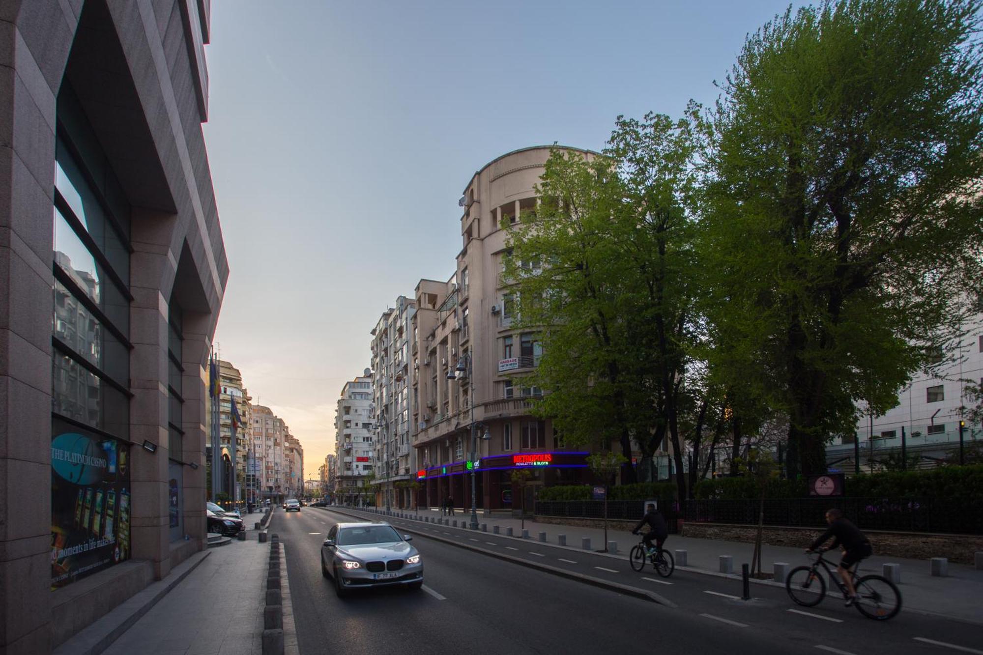 Eclectic 3 bedroom Calea Victoriei Bucureşti Exterior foto