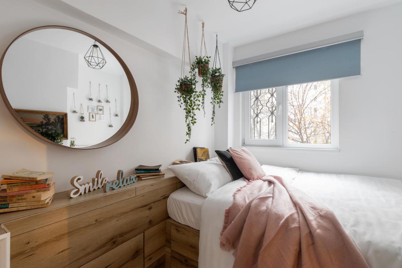 Eclectic 3 bedroom Calea Victoriei Bucureşti Exterior foto