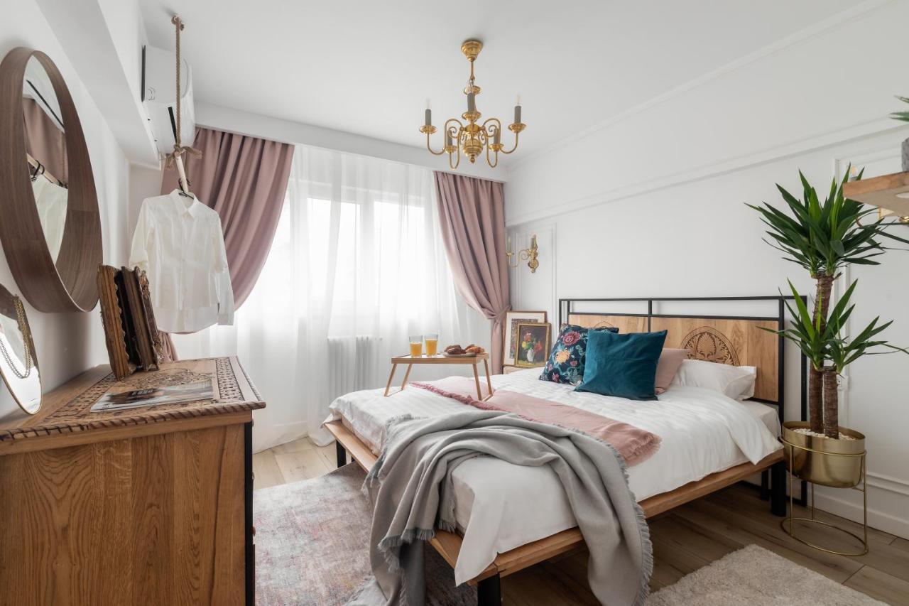 Eclectic 3 bedroom Calea Victoriei Bucureşti Exterior foto