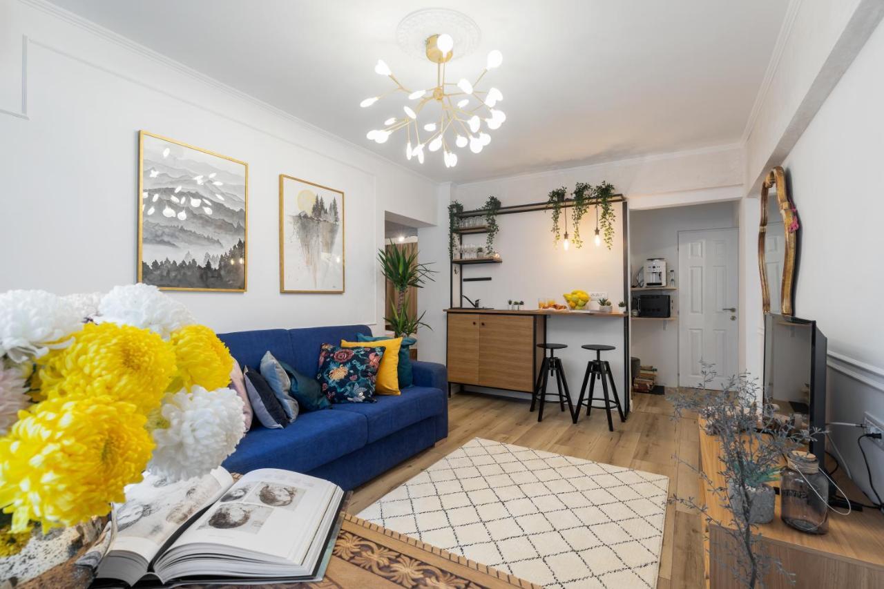 Eclectic 3 bedroom Calea Victoriei Bucureşti Exterior foto